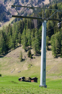 christoph-bertschinger, kuenstlerische-fotografie, Gommer Kreationen 4, Skiliftmast, der Lift